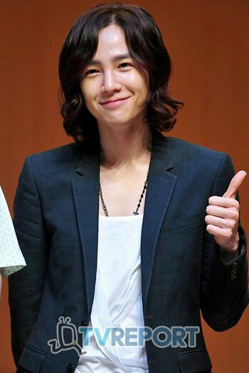 eviwidi's tweet photo. Happy Birthday dear Sukkie... Love you to the moon and back!!! 

 @AsiaPrince_JKS  
#장근석_생일축하해
#HappyBirthdayJKS
#Its_JKS_Time https://t.co/zoiFjFKig1