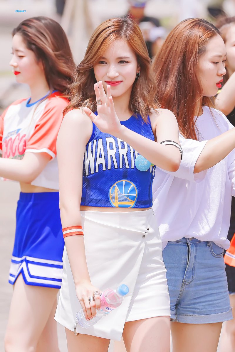 Ginger MinaA thread;
