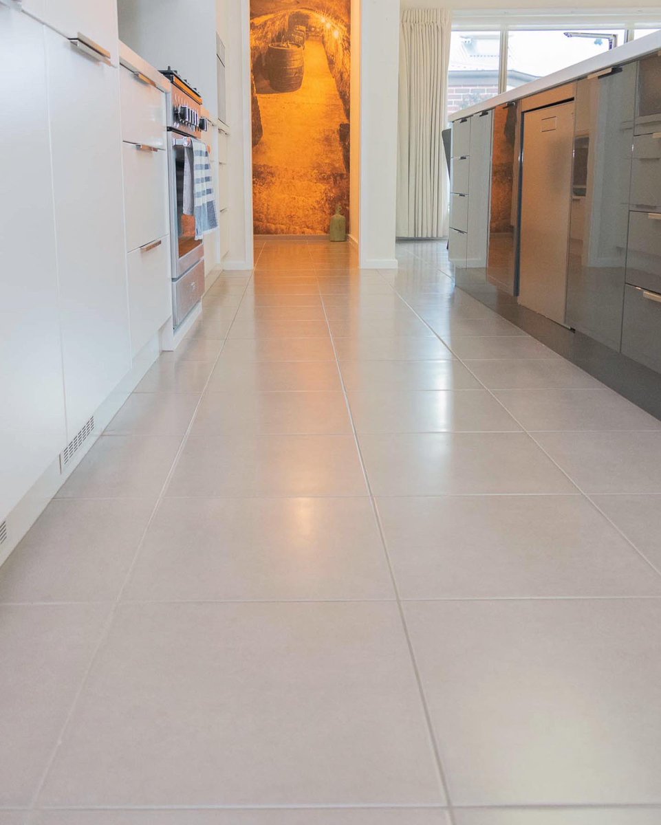 BuyTimberOnline's tweet photo. Tiles to timber 🙌🏼
How beautiful is this Elk Falls Hickory! A current favourite of ours 😍
#buytimberflooringonline https://t.co/dUDhlD4VPi