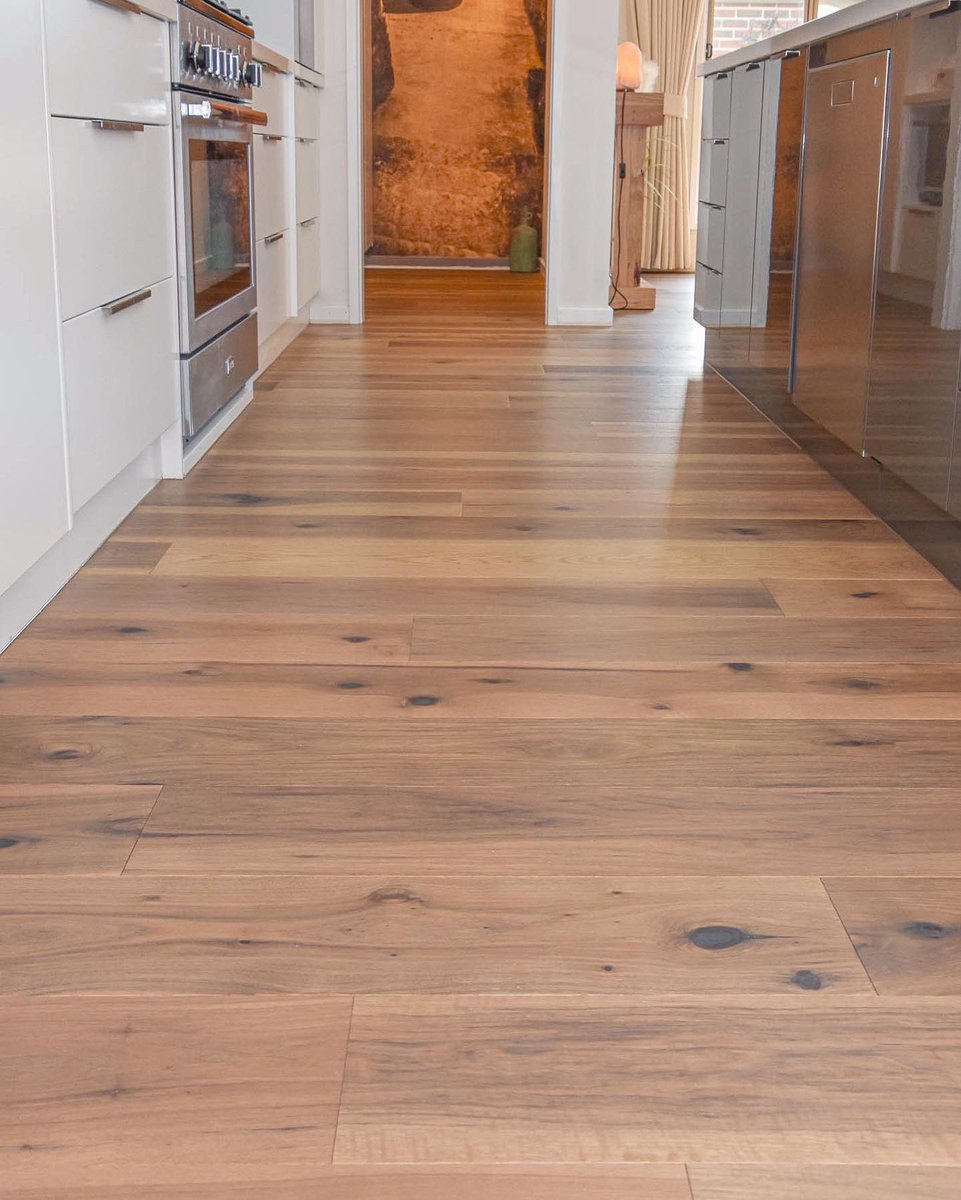 BuyTimberOnline's tweet photo. Tiles to timber 🙌🏼
How beautiful is this Elk Falls Hickory! A current favourite of ours 😍
#buytimberflooringonline https://t.co/dUDhlD4VPi
