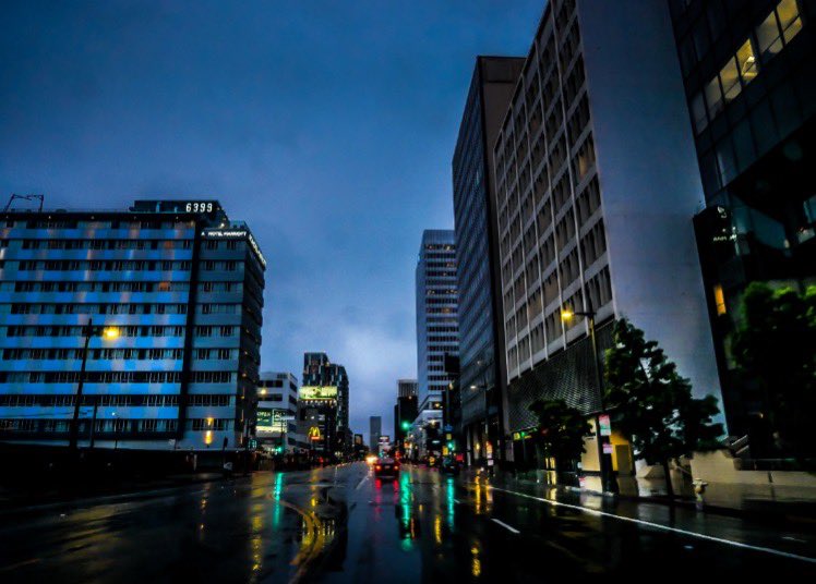 richardgreenla's tweet photo. End of Daylight Los Angeles...
.
.
.
#urbanromantix #rawurbanshots #ig_masterpiece #vibegramz #electric_shotz #killerseqlects #createcommune #theimaged #streetphotography #richardgreenla #cityscamxspeheaven #la_centerofphoto #la_shooters #streetleaks #la #losangeles #streetsofla https://t.co/Kx08UmBbQ2