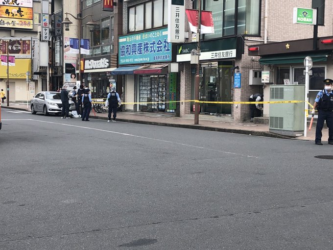 事件か 亀有駅前に規制線張られ警察集結 現地の画像まとめ 亀有駅前交番で何かあったらしい まとめダネ 事件か 亀有駅前に規制線張られ警察集結 現地の画像まとめ 亀有駅前交番で何かあったらしい まとめダネ