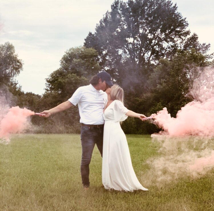 brooklyn_pitre's tweet photo. Can’t wait to meet our little girl 💕 https://t.co/gZ9aSy0ToD