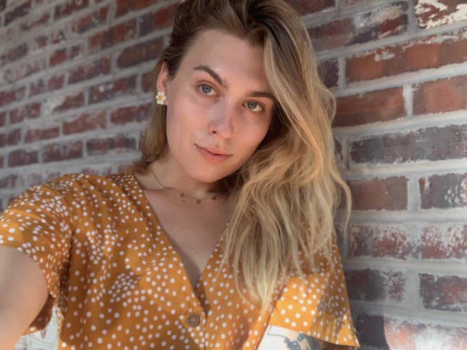 Watch sky 🎀🏳️‍⚧️'s leaked NSFW photo on TwXstars