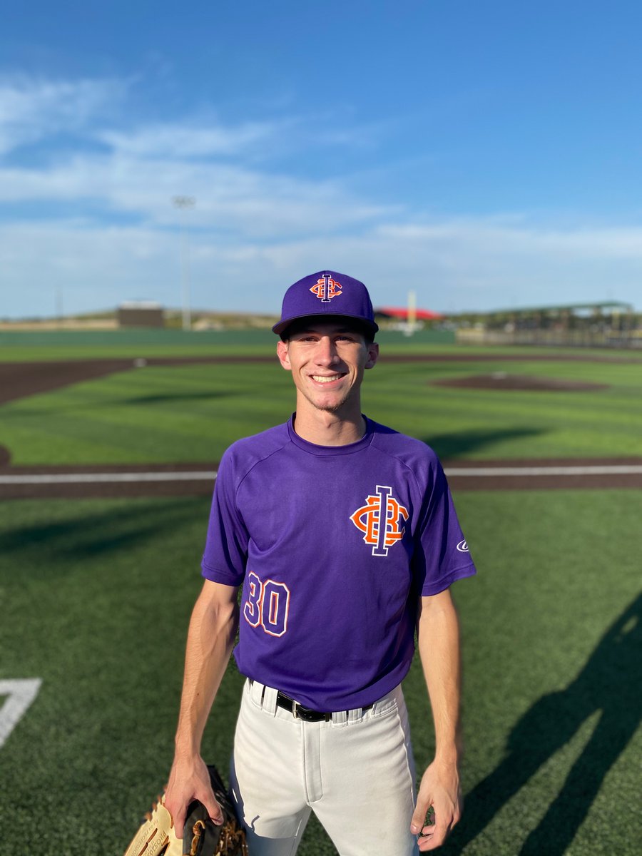Five Tool Collegiate (@fivetoolcollege) on Twitter photo #FiveToolCollegeNTX F: <a href="/ImpactBsblClub/">Impact Baseball Club</a> 9, <a href="/FiveStarPB/">5 Star Performance</a> 2
PoG: <a href="/drewhendee/">Drew Henderson</a> 7 IP, 8K, 3H, 2R
Hitter: <a href="/Young_wisdom22/">Jayvien</a> 1-2, 2B, 2 RBI, R, BB #FiveToolCollegeNTX F: <a href="/ImpactBsblClub/">Impact Baseball Club</a> 9, <a href="/FiveStarPB/">5 Star Performance</a> 2
PoG: <a href="/drewhendee/">Drew Henderson</a> 7 IP, 8K, 3H, 2R
Hitter: <a href="/Young_wisdom22/">Jayvien</a> 1-2, 2B, 2 RBI, R, BB