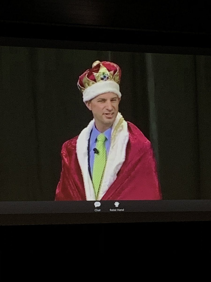 jessjonestory's tweet photo. @gr_eg13 absolutely KILLED Convocation today!!! I am SO honored to have called this man Principal and now call him leader of the district! @ProsperISD is better because of people willing to look this silly!! #transformprosper #hamilton #kinggeorge https://t.co/s9DuceoyLX