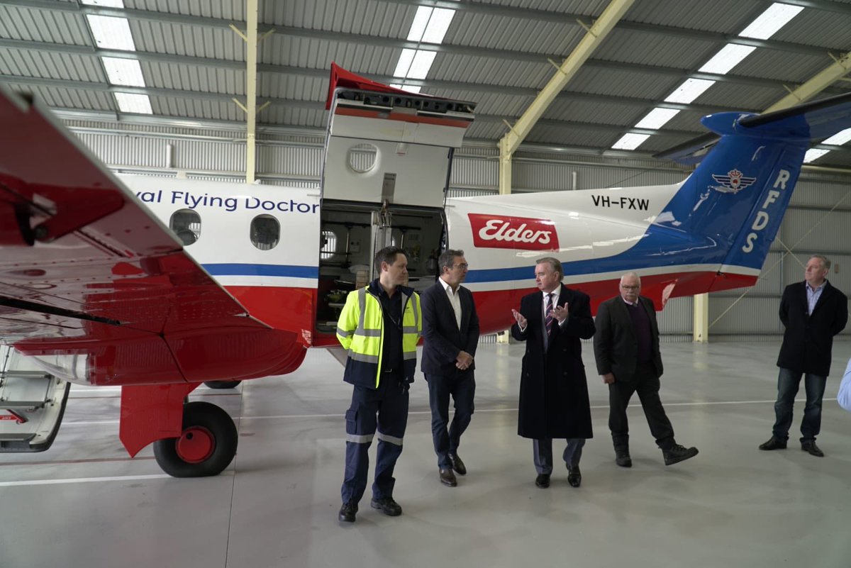 marshall_steven's tweet image. I’ve landed in Mount Gambier and have just met with the wonderful staff at the @RoyalFlyingDoc and toured their facilities. #RegionsMatter