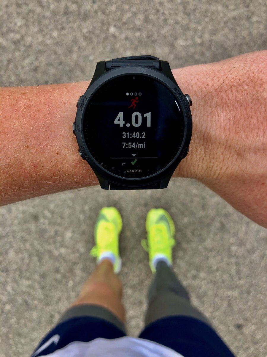 UncleFraz's tweet image. time to get back to it . ➕

Song of the Day:
BAG TALK (FEAT. @NoCap) - @RyloRodriguez 

🏃‍♂️ | #MissionTWO 🎭