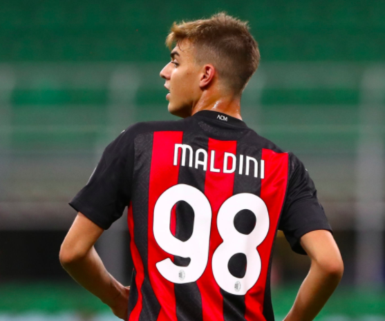 MilanPosts's tweet photo. https://t.co/YQQiyJ3RLY