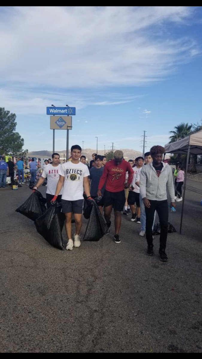ELDO_Boyshoops's tweet photo. One year ago today it happened. RIP all the Walmart victims that lost their lives. Aztec boys basketball will never forget you all. AWTWD!  @EDAztecs_HS @Agon9494 @KristynFlanagan #AztecEmpire https://t.co/qVunsf4HDL