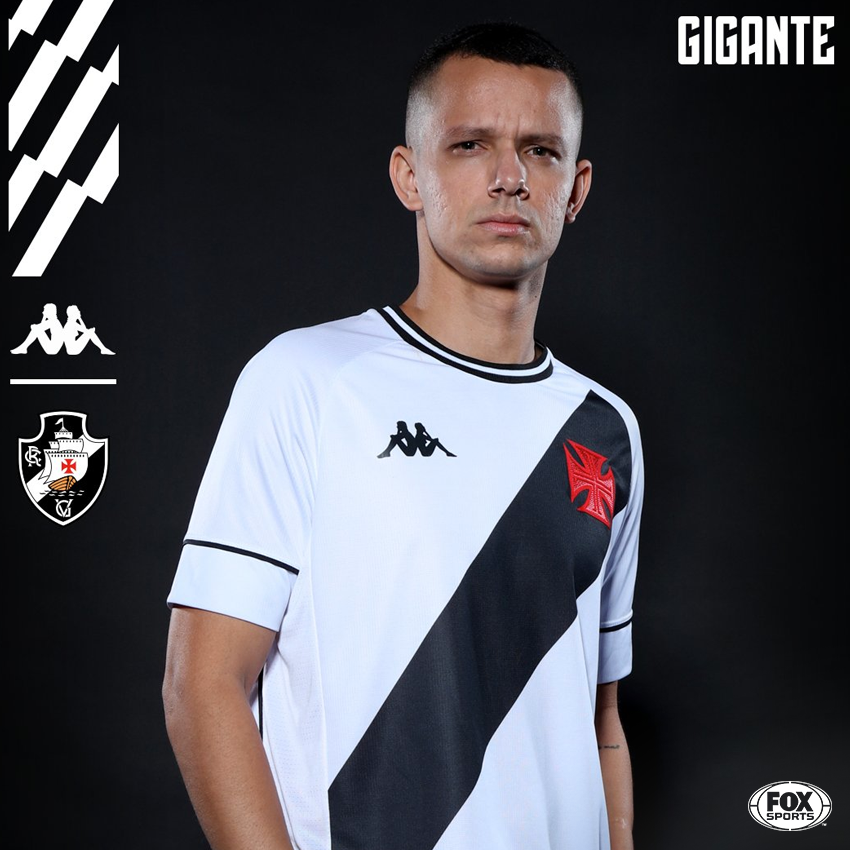 Sobre a nova camisa do Vasco: quero.
