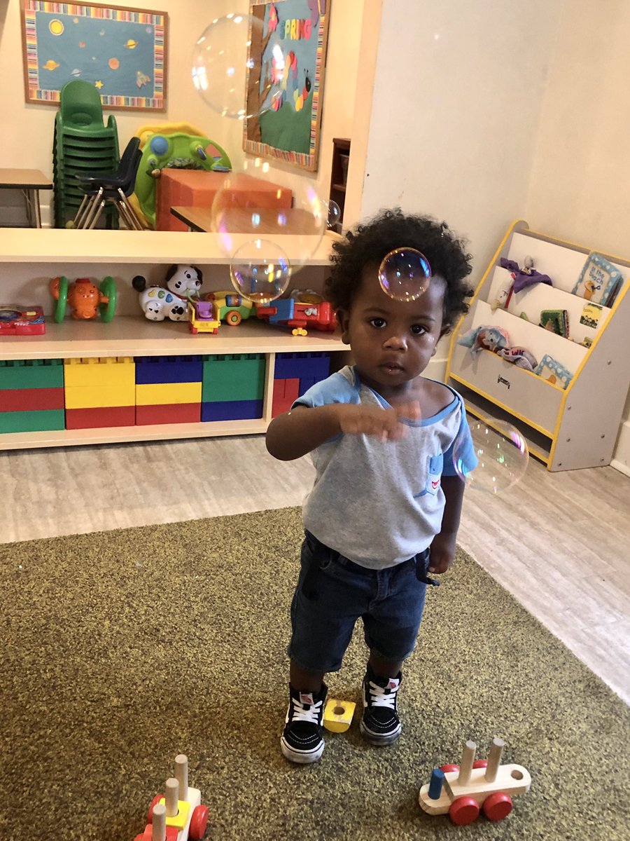 Unique Little Hands tweet media