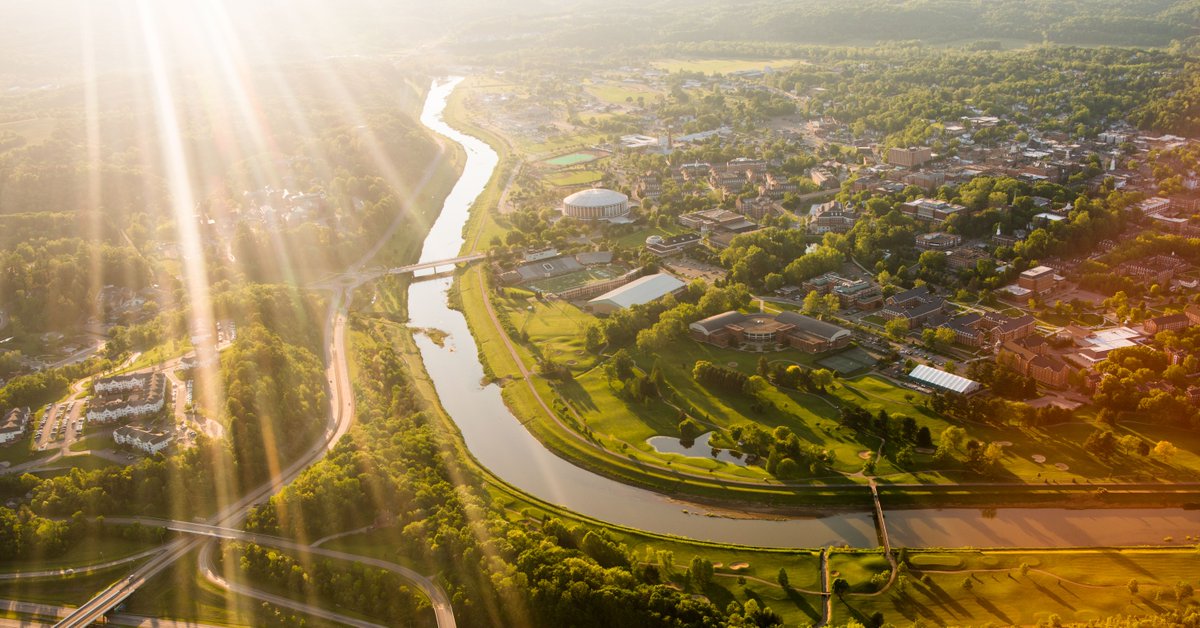 OhioBobcats's tweet photo. Athens, you never stop impressing us with those views. https://t.co/xFpONH37cV