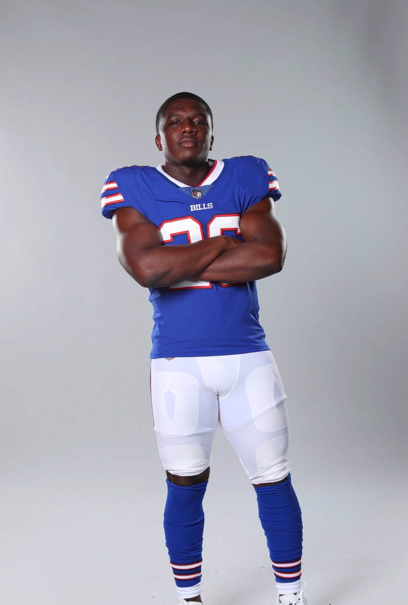 Devin Singletary tweet media