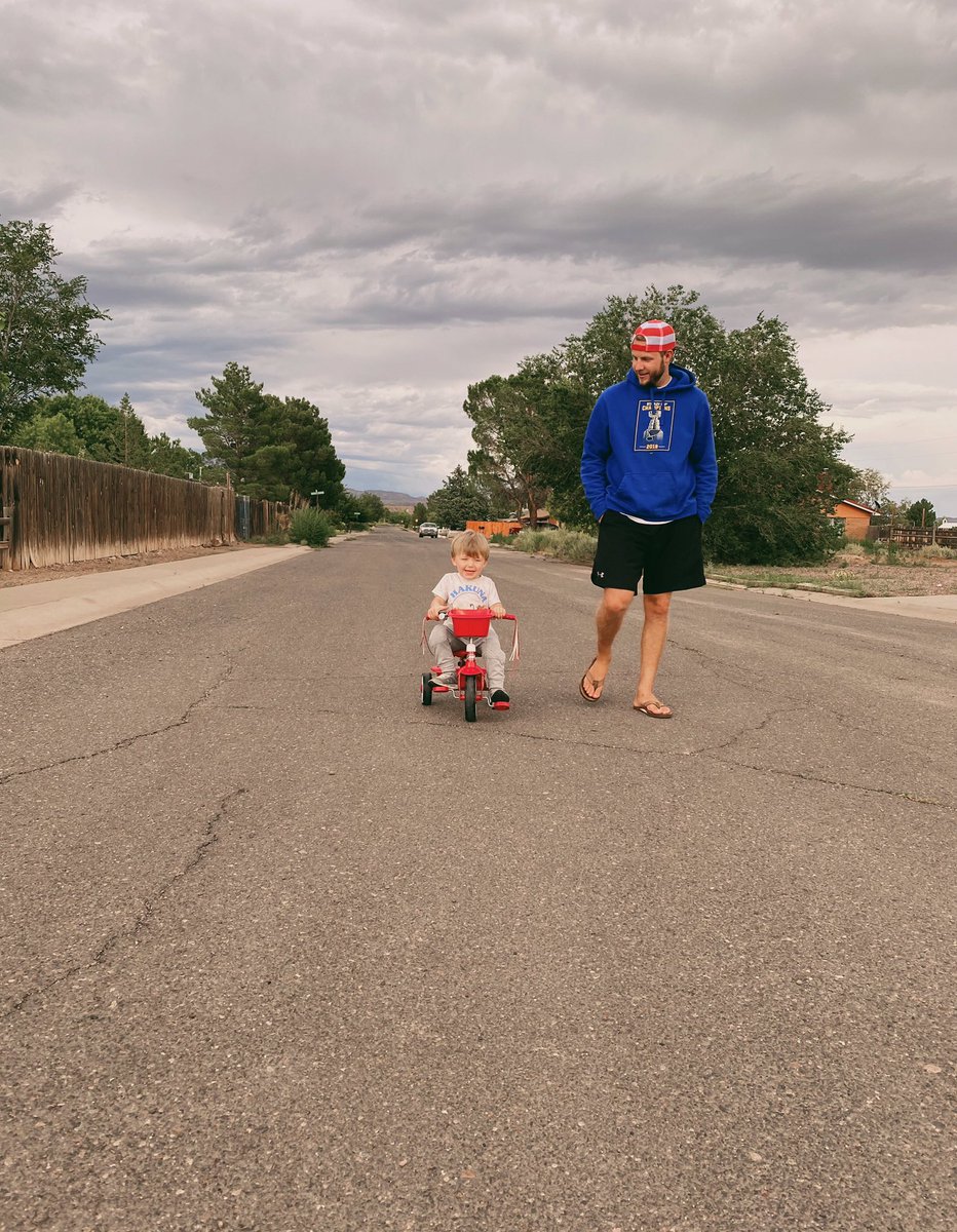 TheAllInAD's tweet photo. Just a 🧒🏼 and his 🚲.

#dadsoftwitter #beadadnotafad https://t.co/j1YXU99fhr