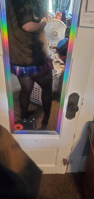 Does Twitter like #boysinskirts &amp; #boysinthighhighs as much as girls? #trans #nonbinary #enby #genderfuck<a href="/tag/boysinskirts"class="tags">#boysinskirts</a><a href="/tag/boysinthighhighs"class="tags">#boysinthighhighs</a><a href="/tag/trans"class="tags"><span>#trans</span></a><a href="/tag/genderfuck"class="tags"><span>#genderfuck</span></a><a href="/tag/nonbinary"class="tags"><span>#nonbinary</span></a><a href="/tag/enby"class="tags"><span>#enby</span></a>