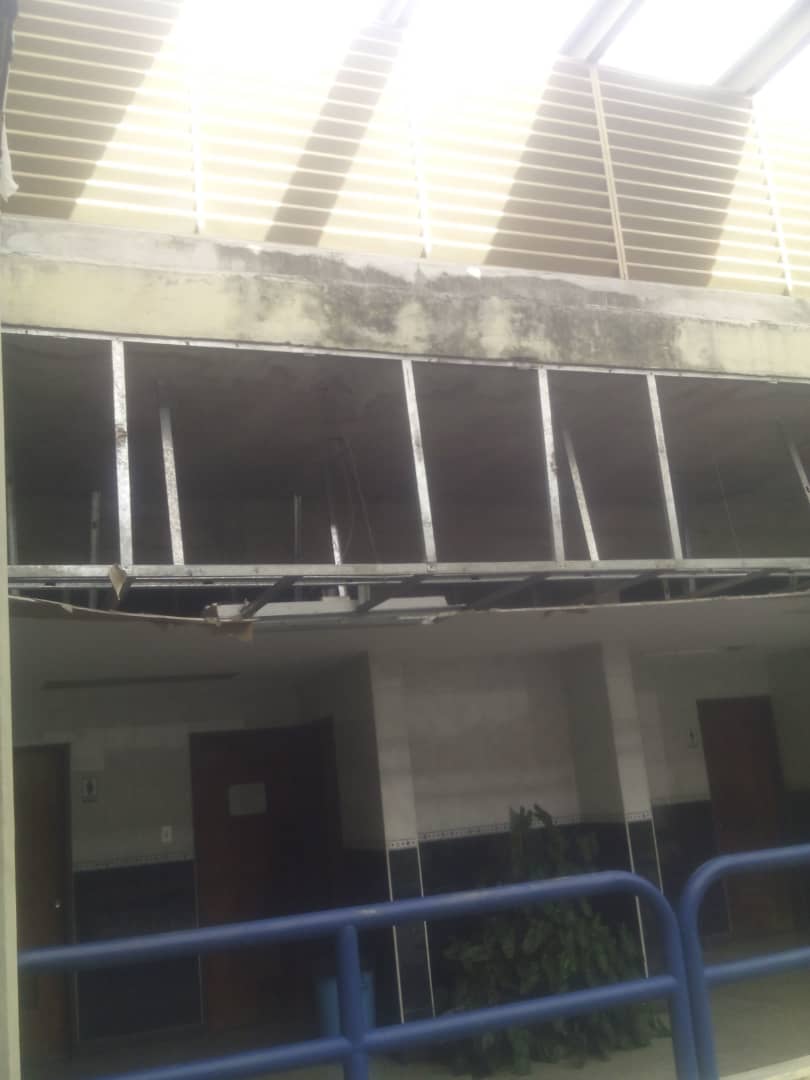 EglisRada's tweet photo. La #UNAYaracuy necesita que las autoridades Nacionales y el Ministro @CTrompiz2 tomen en serio la recuperación de su infraestructura. https://t.co/CZh2rXZmHJ