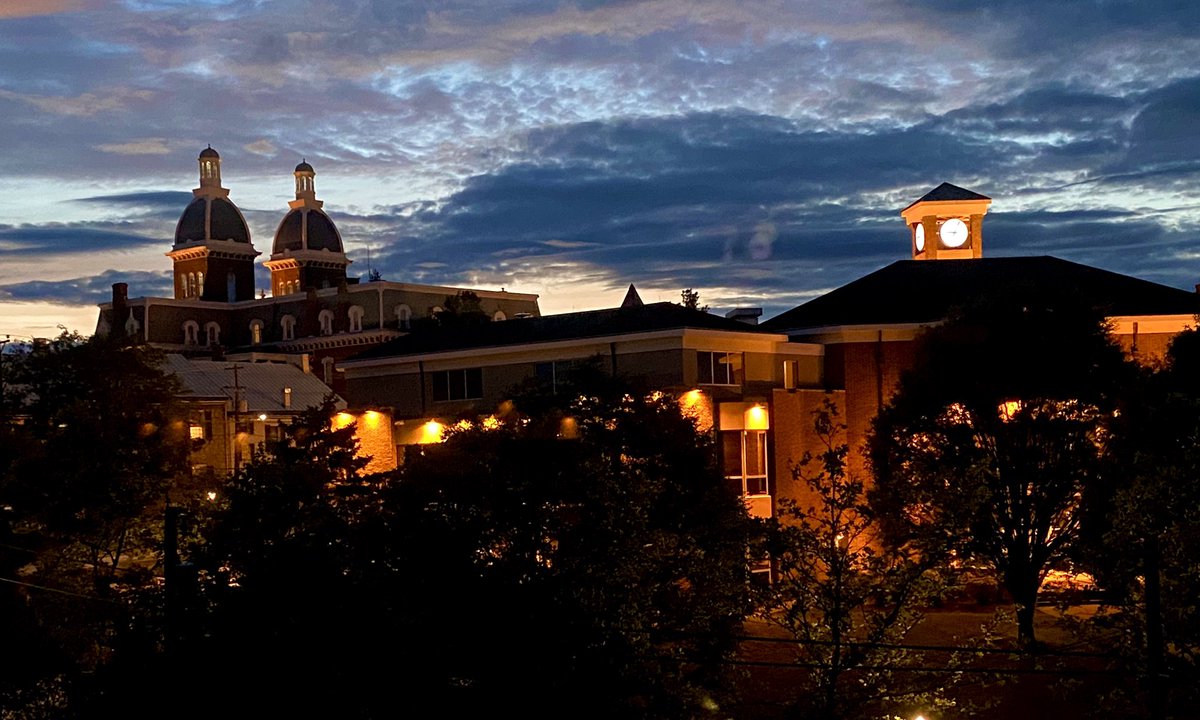 John C. Knapp tweet media