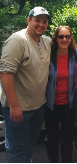 Silentk1ller16's tweet photo. strongest lady I've ever met. I love my mom and it's so hard not being able to be by her side when she most needs someone. I love you mom and can't wait to see you again.
#StayStrongMom #1Mom https://t.co/QxbvjkgjLZ