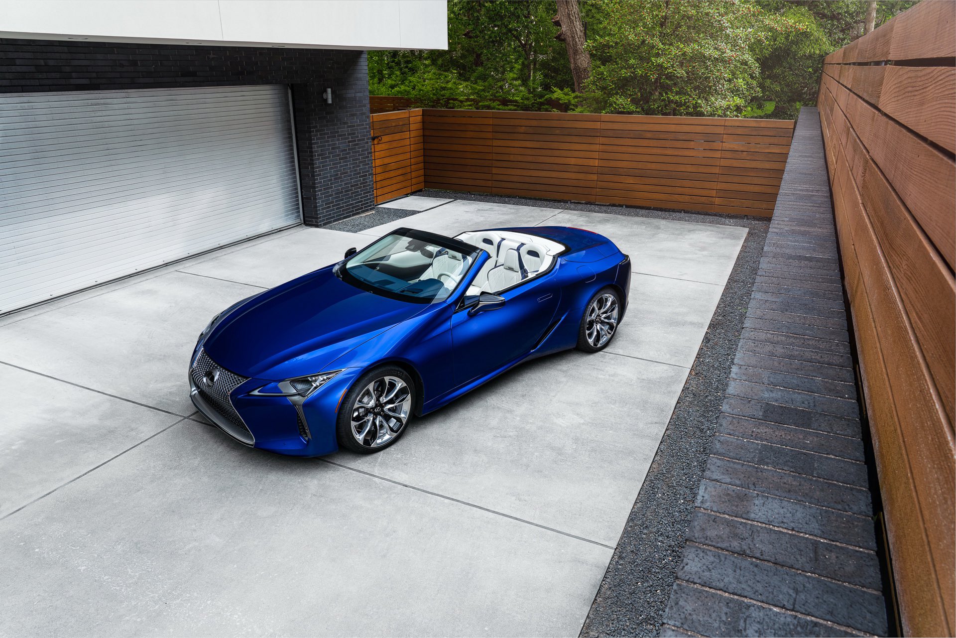 LEXUS LC500h Structural Blue 1/43 ミニカー 楽天市場】レクサス特注 京商 1/43 レクサス LC500h ブルー