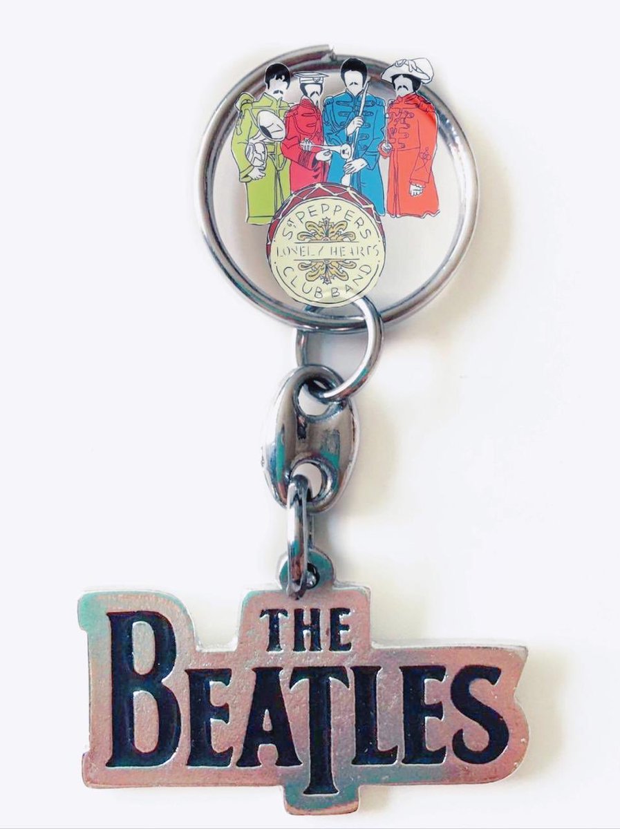 JohnnyMclenn's tweet photo. $40.00 MXN
Llaveros de metal que tiene grabada la palabra de los Beatles, la tenemos en diferentes colores las letras.
#SargentoPimientaStore
#CDMX
#Novedad #beatlesshopmx #beatlesshop #beatleshop #beatlesshopping #TheBeatles #Beatles https://t.co/Qa5gaW5PfC