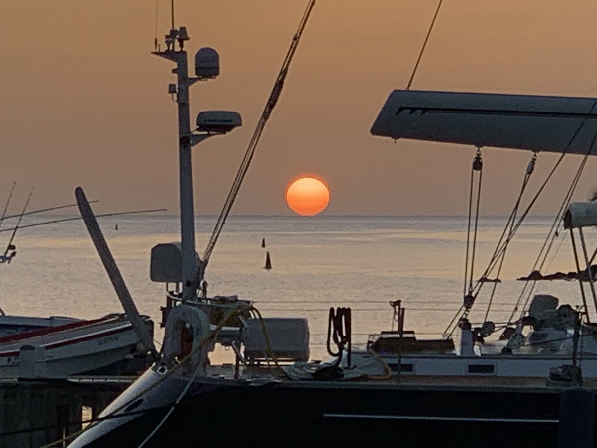 Stunning red ball of fire #sunset 🌅 tonight from Pacific Wave’s cockpit in #StLucia