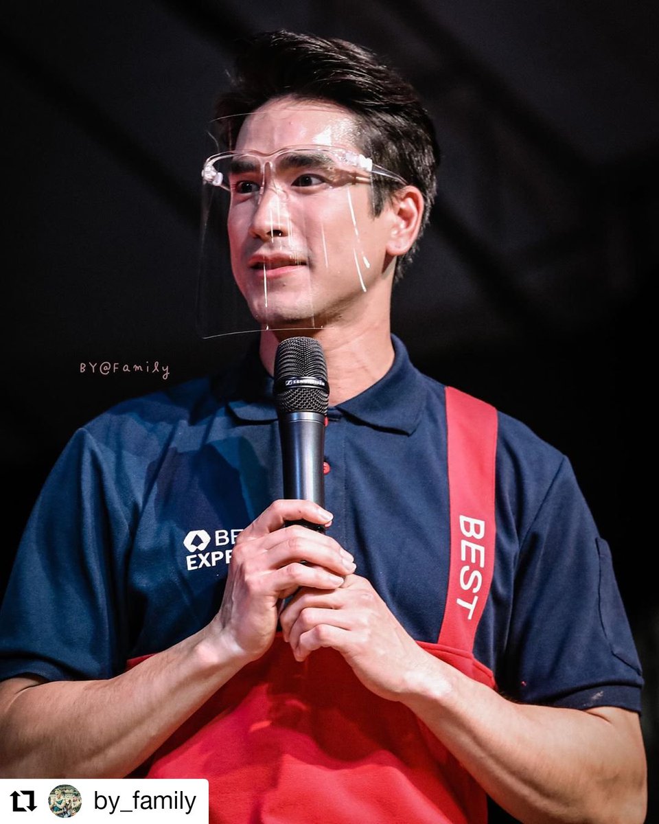 kan_siri1794's tweet photo. หล่อแฟนสวย ทะลุMask กันไปเลย 🐻❤🐰
.
.
Cr byfamily
#kugimiyas 
#BESTExpressTH #ณเดชน์ #ณเดชน์ญาญ่า️ https://t.co/SD23xpEkxP