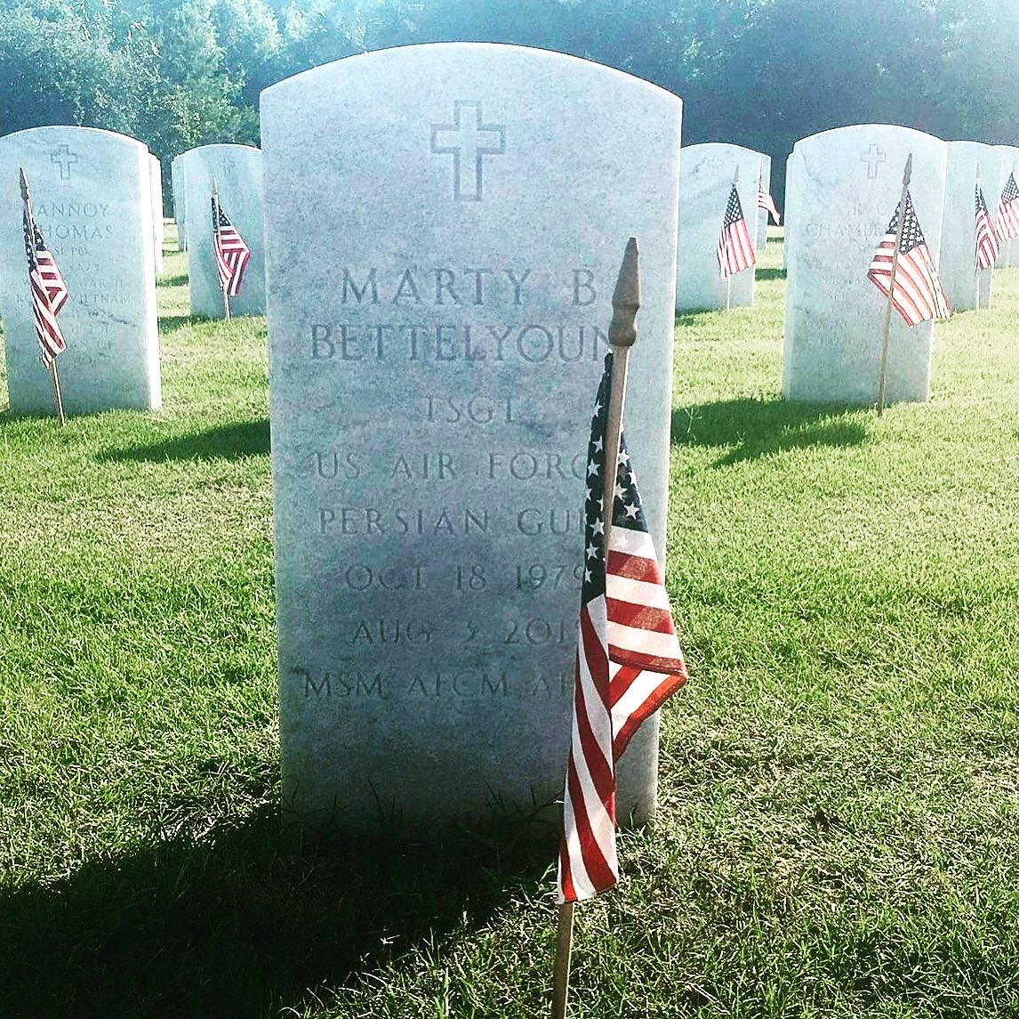 op_hawkeye's tweet image. 8.3.2015 ~ TSgt Marty Bettelyoun 🇺🇸

#OpHawkeyeRemembers #22ndSTS #321STS #24thSOW #720thSOS #CCT #combatcontroller #FirstThere 

📜 therebacks.com/a-love-story-w…
📜 cctmemorial.com/Brothers/B/Bet…
📜 airforcemag.com/DRArchive/Docu…
📰 google.com/amp/s/www.nbcn…
📰 google.com/amp/s/articles…