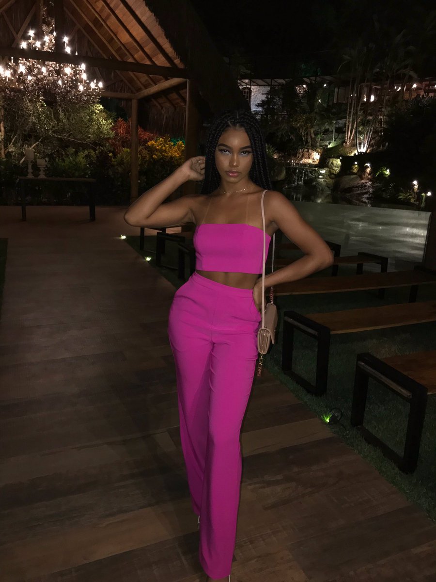 adanielasanttos's tweet image. afropaty sim e ai de quem me desafropstyzar