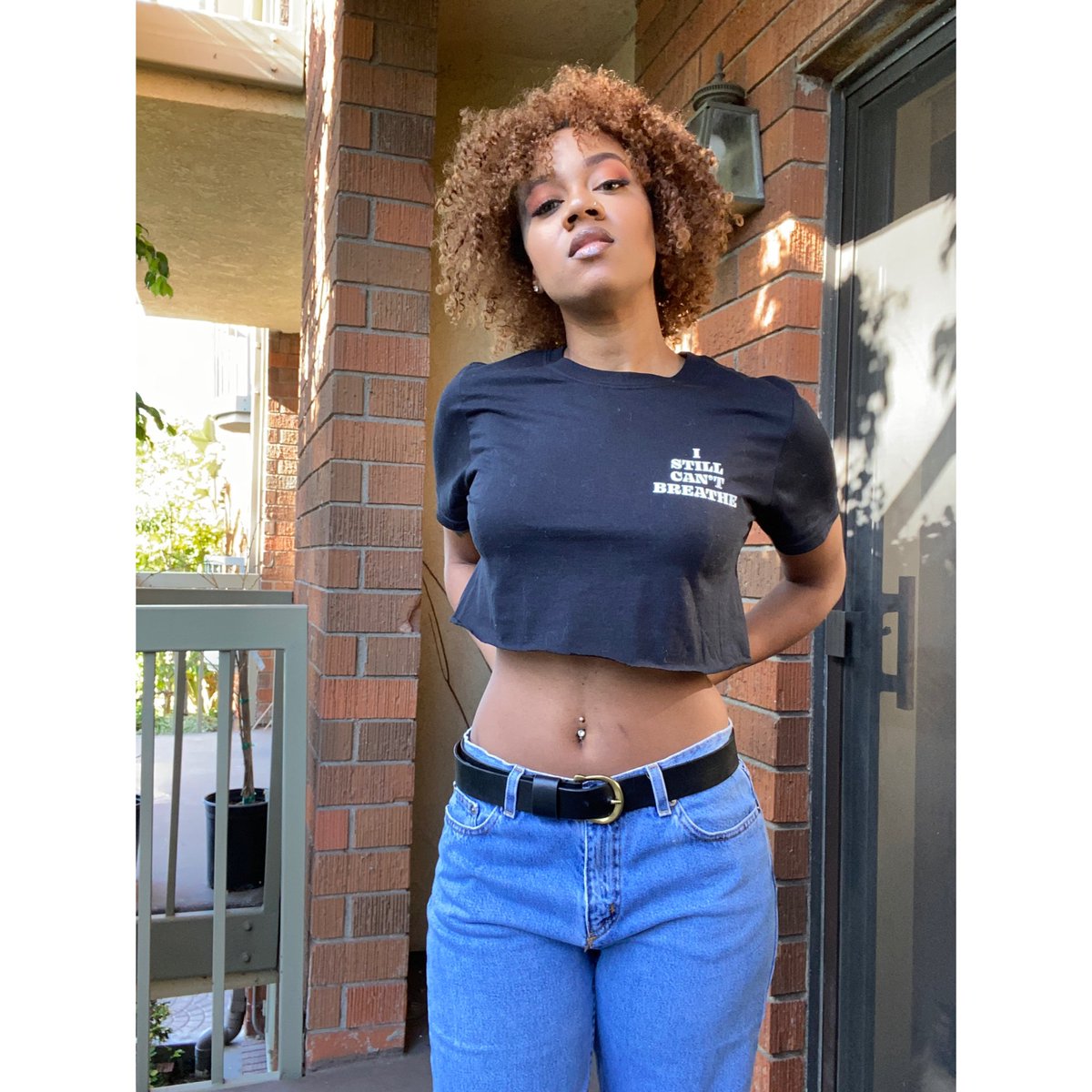 caseydbee92's tweet photo. Black is king. Period. Also Bring Justice for Breonna Taylor ✊🏾#BreonnaTalyor #BlackIsKing #ICantBreathe https://t.co/X7jRs2Rtuc
