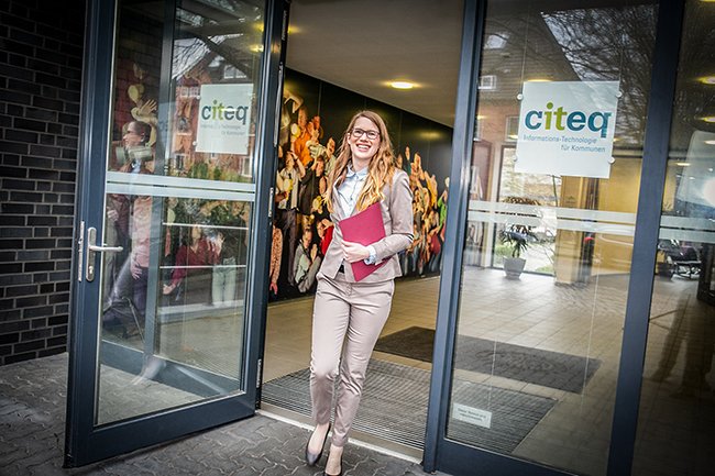 Die citeq stellt ein und bildet aus. Aktuell suchen wir IT-Mitarbeiter/-innen und Serveradministrator/-innen im Bereich #Schul-IT sowie Bewerber/innen zur #Ausbildung als Fachinformatiker/-in und als Kaufmann/-frau für Digitalisierungsmanagement. citeq.de/karriere-und-a…