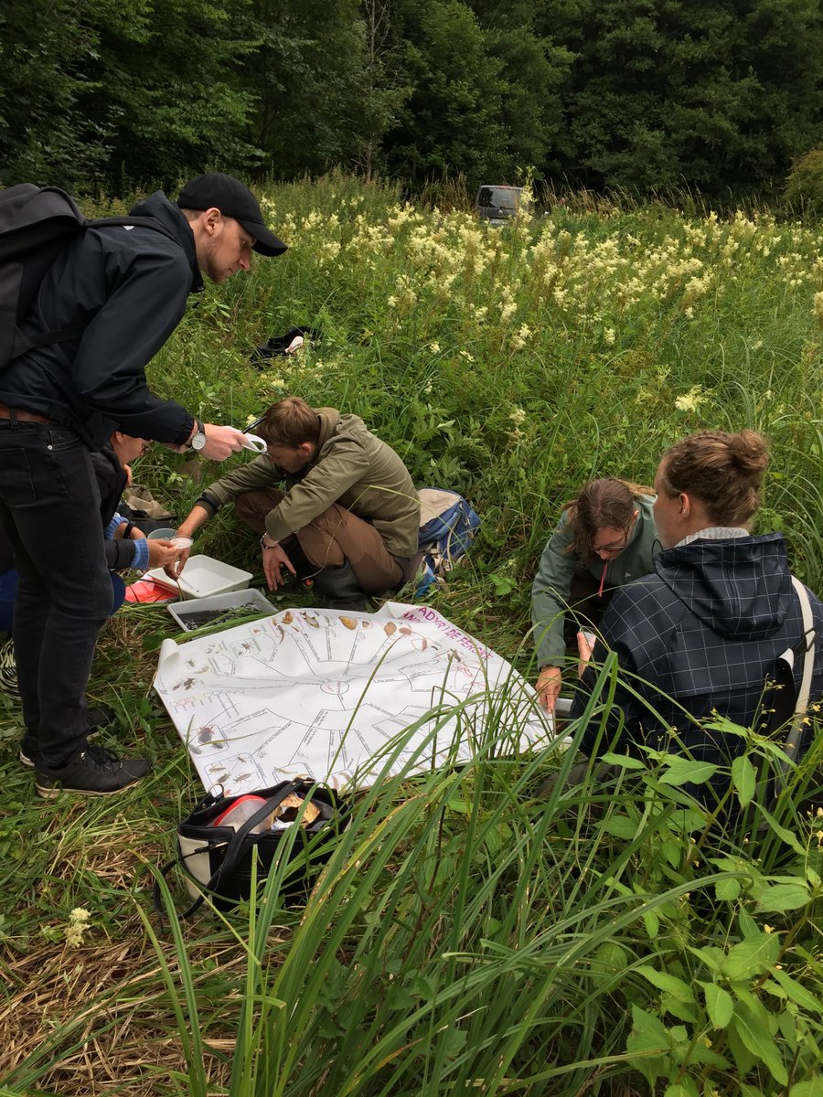 FBL_UCPH's tweet image. Impressions from last weeks field course excursion. 100 students in two large tourist busses tried their hands at limnology methods. It was great to get out of the virtual classroom and into the field. And this week we do it all again. 🙂