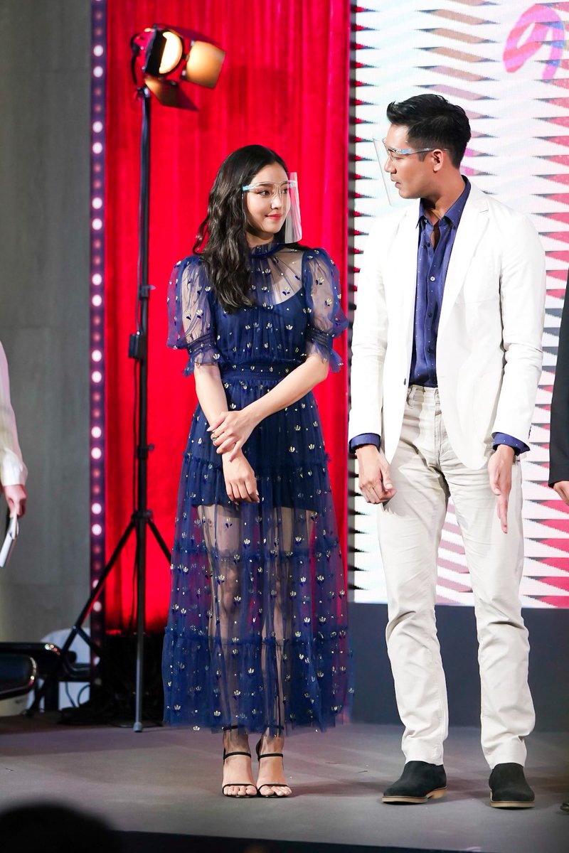 Amazingไทยเท่💙
📸 : thebluemarwhale 
#bellacampen #เบลล่าราณี 
#เวียร์เบลล่าِ #เวียร์ศุกลวัฒน์ 
#คิดแล้วไปให้ถึง #Amazingไทยเท่