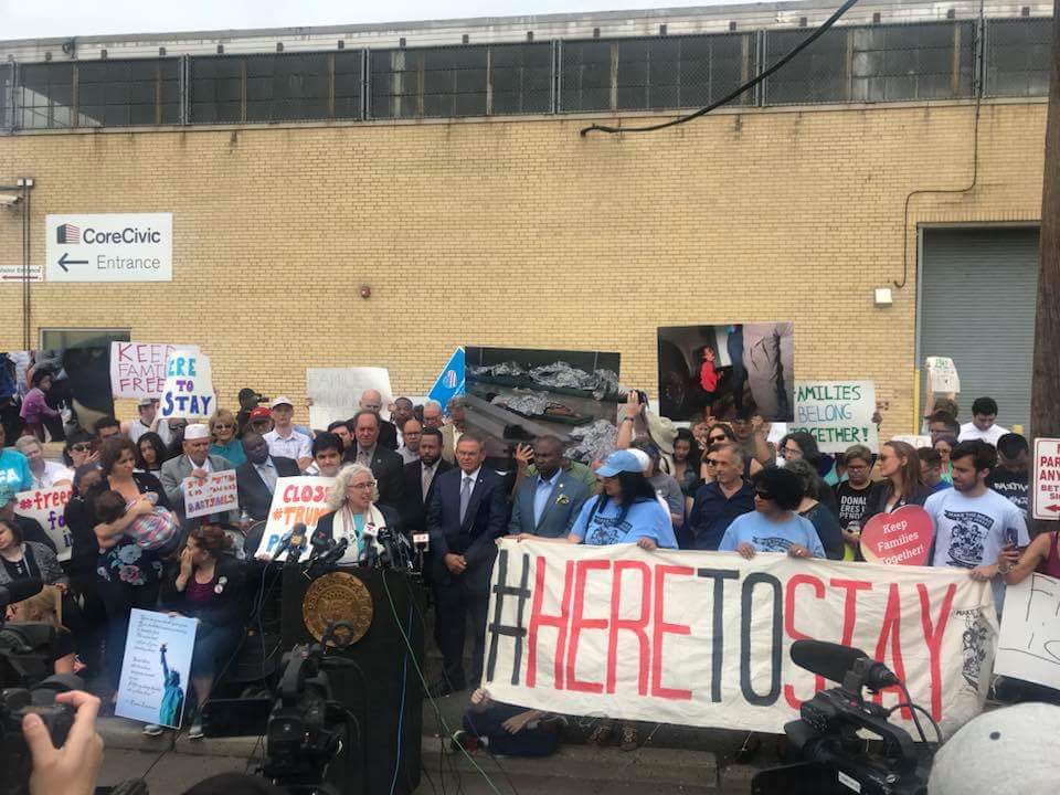 Clarke4Senate's tweet image. Babies need to eat, even outdoors. There was a time when my little guy had lunch with friends every Friday, actually. #WorldBreastfeedingWeek #NormalizeIt
