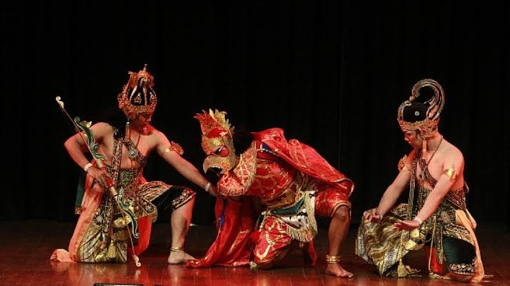 Ramayana in LaosLao people believe that Laos was a city of King Lava who was the son of Rama (Lava-Kusa were sons of Rama and Sita) and their mention is found in Phra Lak Phra Ram, the national epic of the Lao’s.