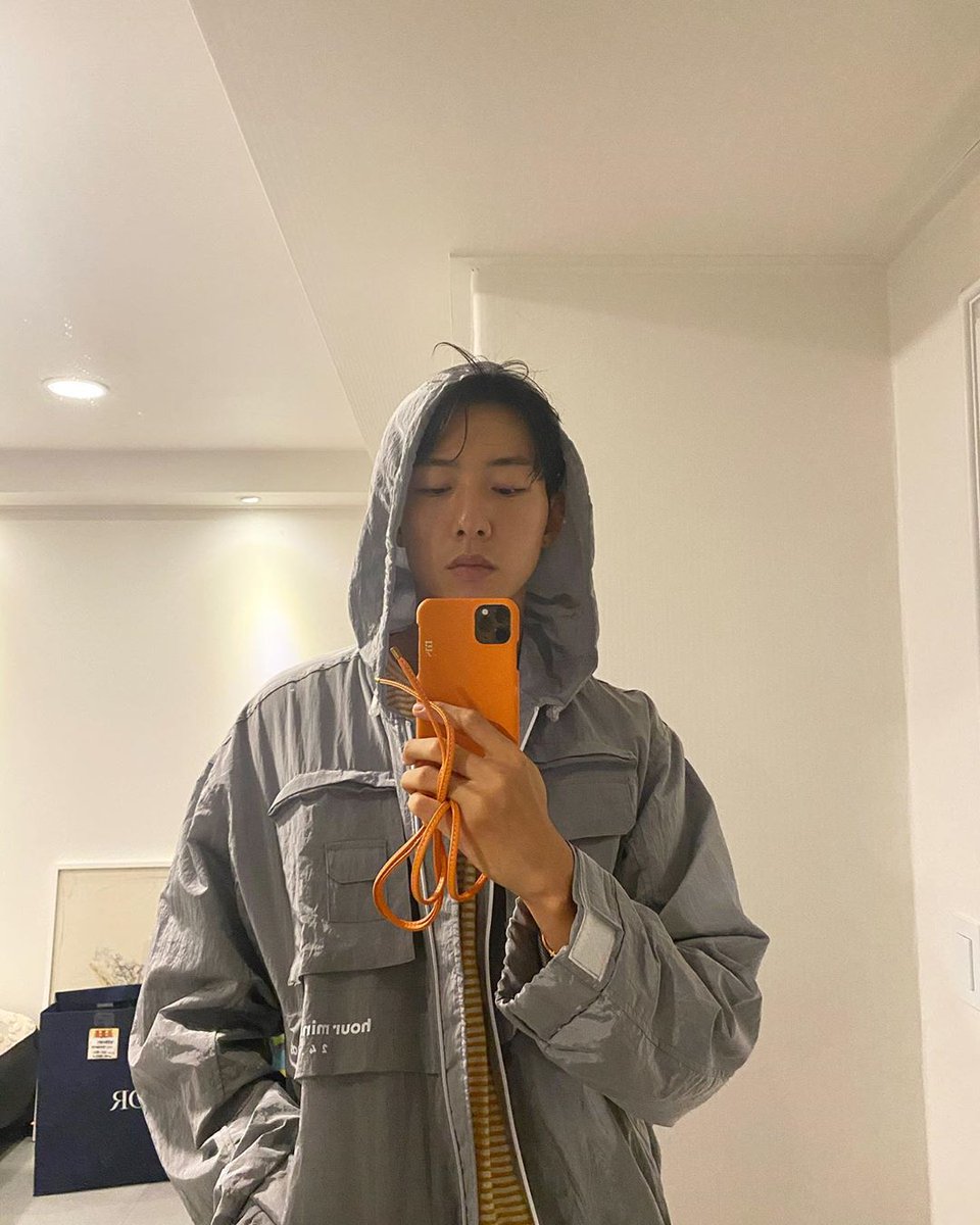 jungshint's tweet photo. https://t.co/1wk1JvDdjr