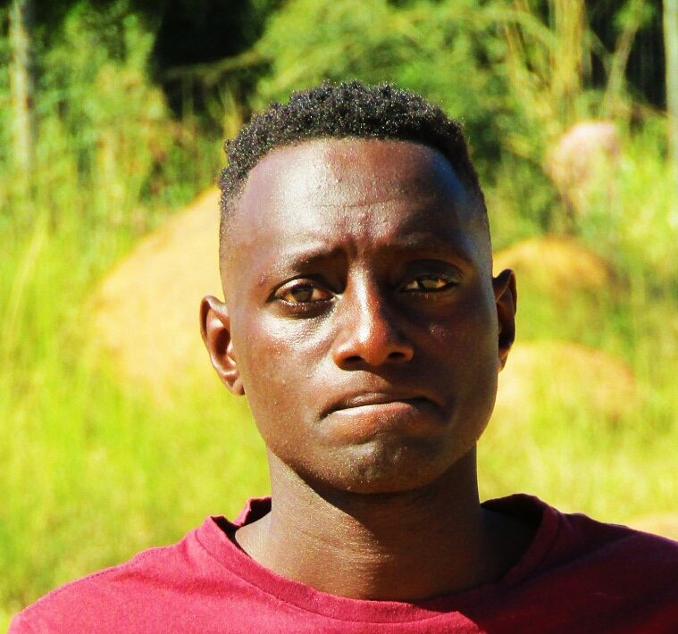 AlfaVanKat's tweet photo. Morning #FamSupport❤🌍❤ it's been Confirmed we're Shooting #ZamaZamaMusicVideo📷📹On the 20 of August Time 🕟12:50 don't be late ladies / jitas don't disappoint me prepare O be Grand ❤🔥❤ First Scene ko #Hlamalani Second Clip ko #Dwarsloop #YungNdiki📹
#Snabo📝 https://t.co/j0rKHfUhum