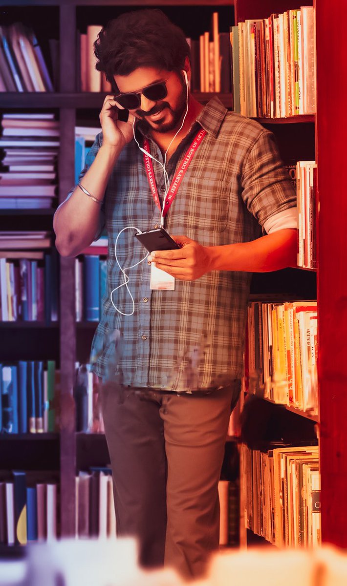 Itz_G_o_o_d_boy's tweet photo. An Pakka Wallpaper Material ❤❤😍😍
Annaaaaa @actorvijay 😍😍😍😍
#Master @actorvijay #happybirthdaymalavikamohanan https://t.co/VVhRmPgAaO