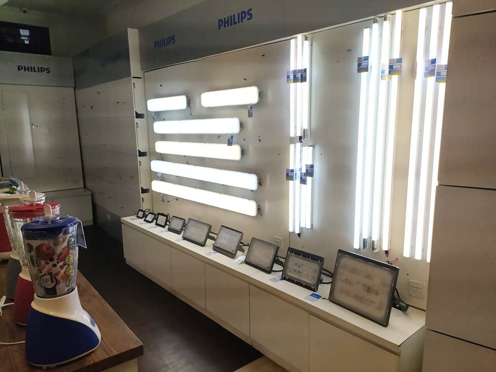 PhilipsSurabaya's tweet photo. Philips store - Lampu plafon

#philips #philipshue #philipsled #lampu #penerangan #dekorasi #pencahayaan #wilux #led #lamputidur #lampuhias #lampugantung #arsitek https://t.co/DR1VzpijJz