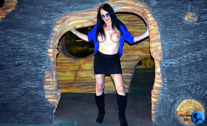 Wanna go play in the park with me? #JacquieBlu #BluDreamz https://t.co/5xQZVaBUJO https://t.co/mNBG5<a href="/tag/jacquieblu"class="tags">#JacquieBlu</a><a href="/tag/bludreamz"class="tags"><span>#bludreamz</span></a>