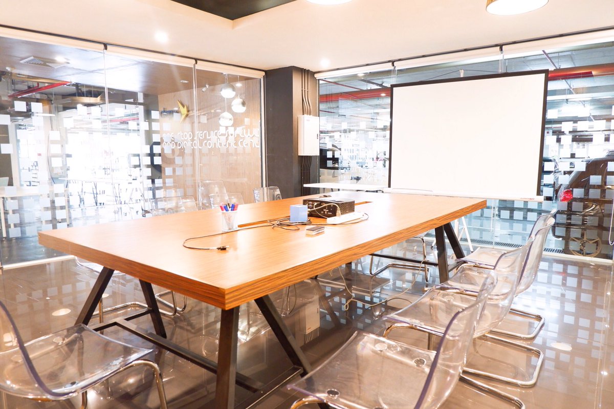 Promenada_'s tweet photo. อยากแนะนำ depa Co-working Space ที่พรอมเมนาดา ที่นั่งชิลๆมากมองออกไปเป็นวิวสวน ที่สำคัญฟรีwifi มีบริการmeeting roomด้วยน้า อุปกรณ์ จอไรก็มีพร้อมหมด เอาอาหารเครื่องดื่มเข้าไปได้ด้วยจ้า 10 10 10 อยู่อาคาร B ชั้น G หันหน้าเข้าทางลานเบียร์เก่า #รีวิวเชียงใหม่ #reviewchiangmai https://t.co/M7WEtDgkpp