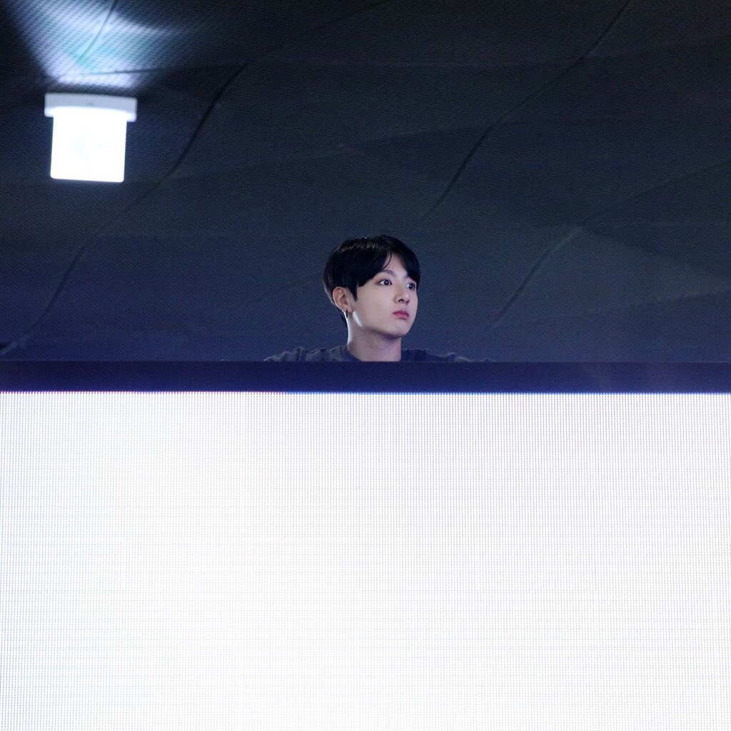 low quality jk (rest) tweet media