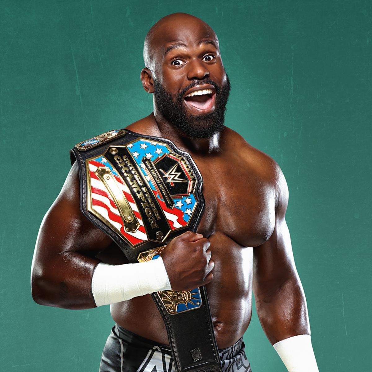 au_dthompson's tweet image. PRO WRESTLING - WWE RAW
Apollo Crews returned to Raw to defend his US Championship &amp;amp; run out of the ring with MVP’s self made belt too! #ProWtestling