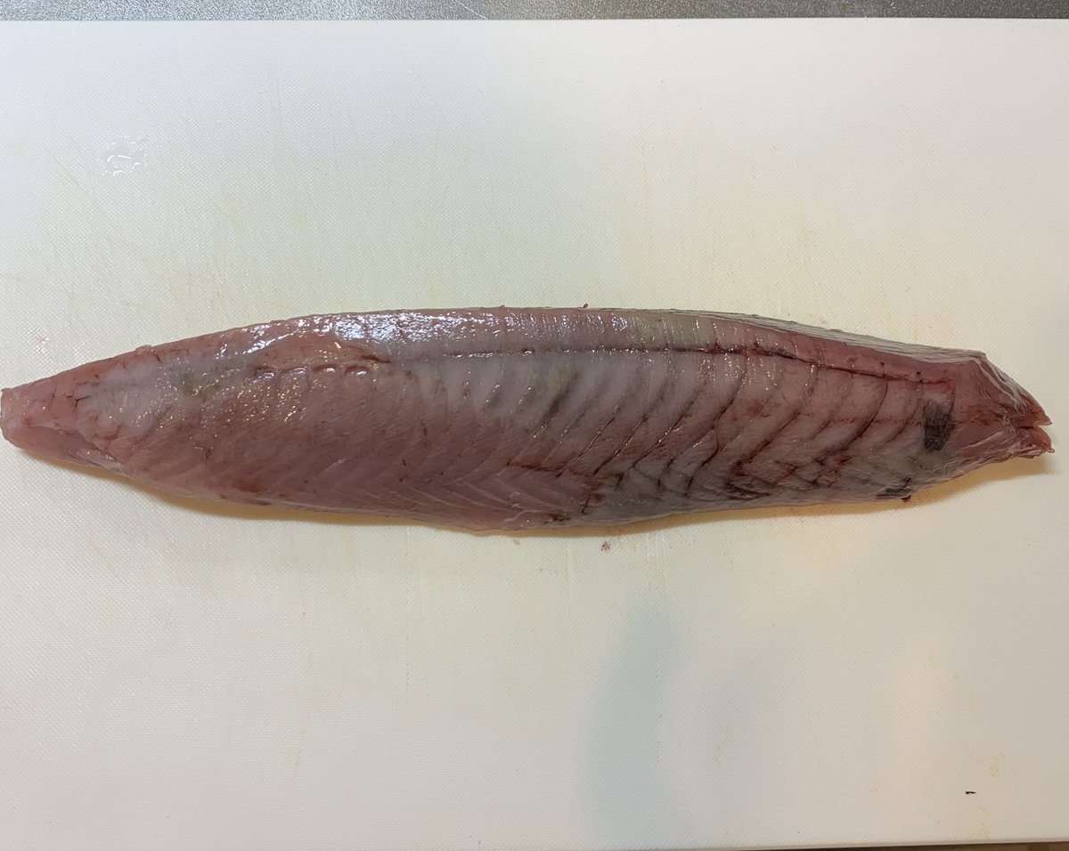 ぷにチコ カツオを焼肉のタレ 生姜 にんにく 醤油で一晩漬けるやーつ