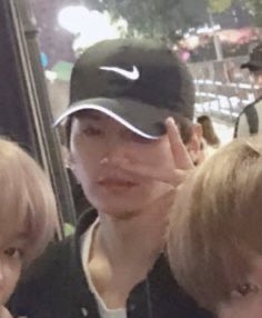 minho:gummy edibles, i feel like he’d be more of a party stoner and would take a small dose edible and have a few drinks bc he prefers being cross faded. he seems more like he would prefer the body high but only when he wasn’t sober to begin with