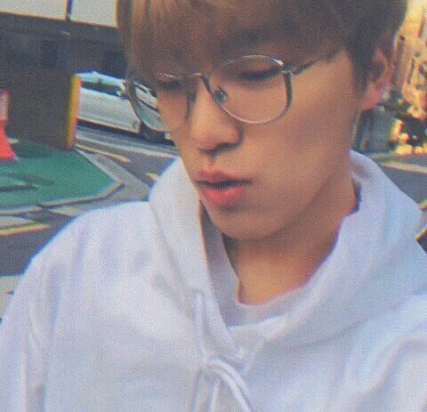 Now, let's talk about his visual.the way he looks so good when he wear his glasses
