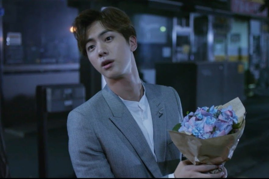 However, it's obvious later on in the highlight reel that after obtaining the bouquet of Smeraldo flowers, he never ended up delivering it successfully to the person he wanted to deliver it to (which is the girl that dropped the red book or his anima as we can assume)