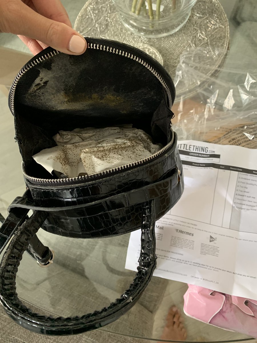 jenna85899992's tweet photo. @OfficialPLT mould, bacteria and dust mites part of your orders now I’m guessing? 
Unsafe, unhygienic and just disgusting! The smell is unbearable! I can’t believe you have allowed this unsafe item into my home with my family! 
Questions need to be answered. https://t.co/OSsCw9uAnf