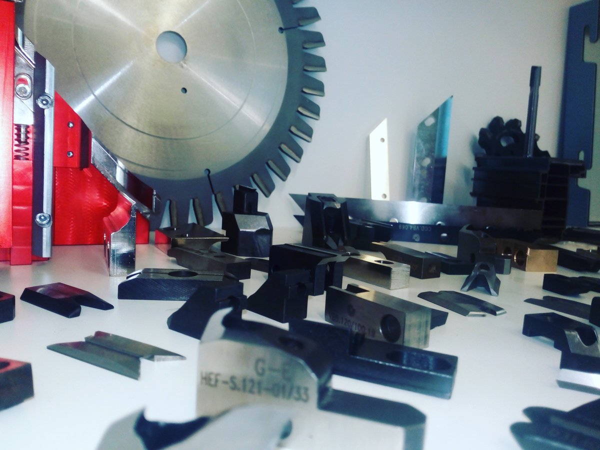 utensiltecnica's tweet image. Everything you need (&amp;amp; customized solutions) also for PVC! Trust the experts @utensiltecnica #PVCwindows #PVCprocessing #cleaningknives #weldingmachine #cleaningmachine #counterprofiles #glassfiber #PCD #PCDtools #HW #drills #cutters #highquality #highperformances #madeinitaly