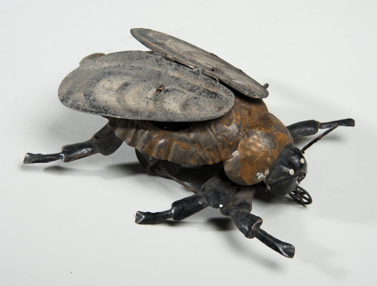 LeedsCityMuseum's tweet photo. Make a #BUG HOTEL! Then they can get snug as a bug in a.. hotel! See how many creatures you can spot. Thanks to Milo, Asst. Curator of Entomology, for this activity. And a little bonus picture of a late 19th century Clockwork Toy Beetle made out of tin! #TrySomethingNewTuesday https://t.co/MXQrRODFbU